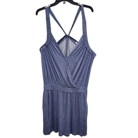 BCBGeneration Women's Powder Blue & Black Chevron Cross Strap Dress Size L‎ - Picture 1 of 6